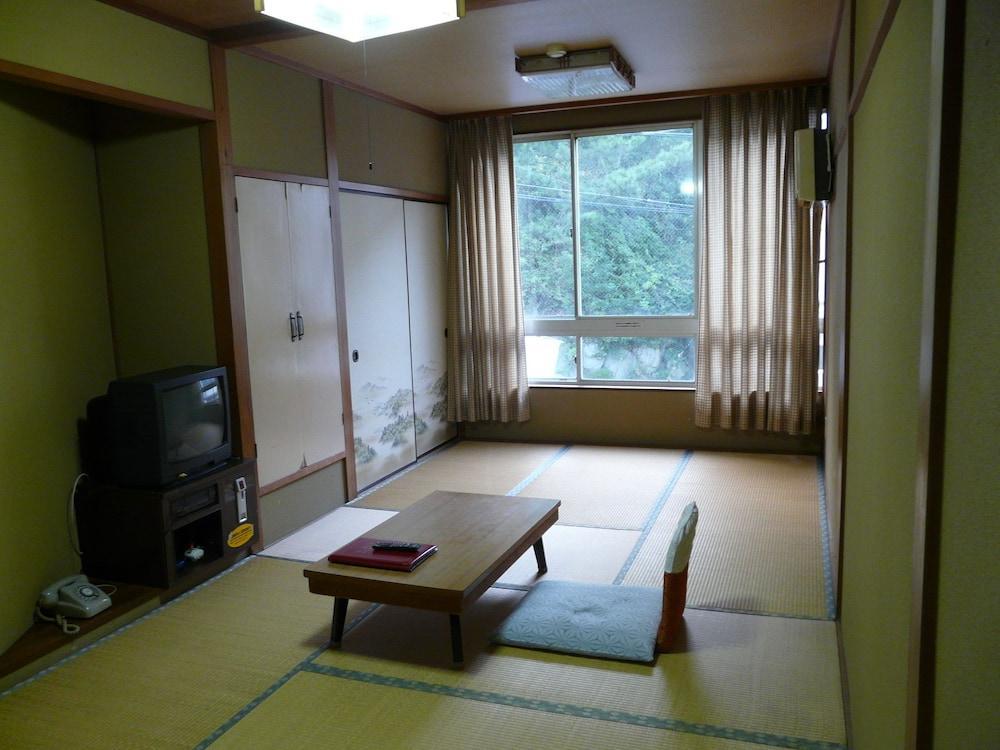 Shinwaka Lodge Вакаяма Экстерьер фото